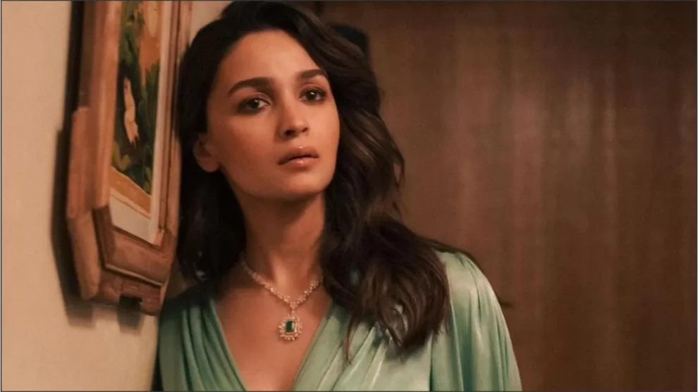 Alia bhatt hot look