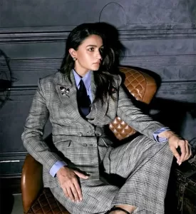 Bollywood Actress Stylish Outfits