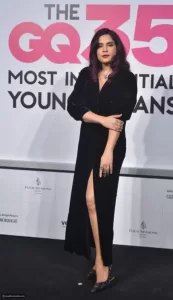 Bollywood Actress Stylish Outfits