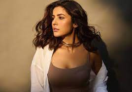 Shehnaz Gill Bold look