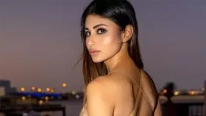Mouni Roy Cannes 2023