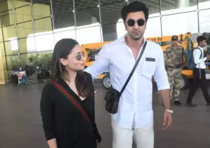 Ranbir Receives Alia