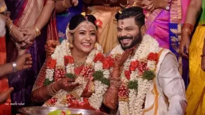 Sruthi Shanmuga Husband Death