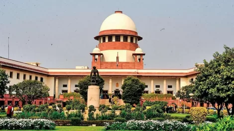 supreme court image